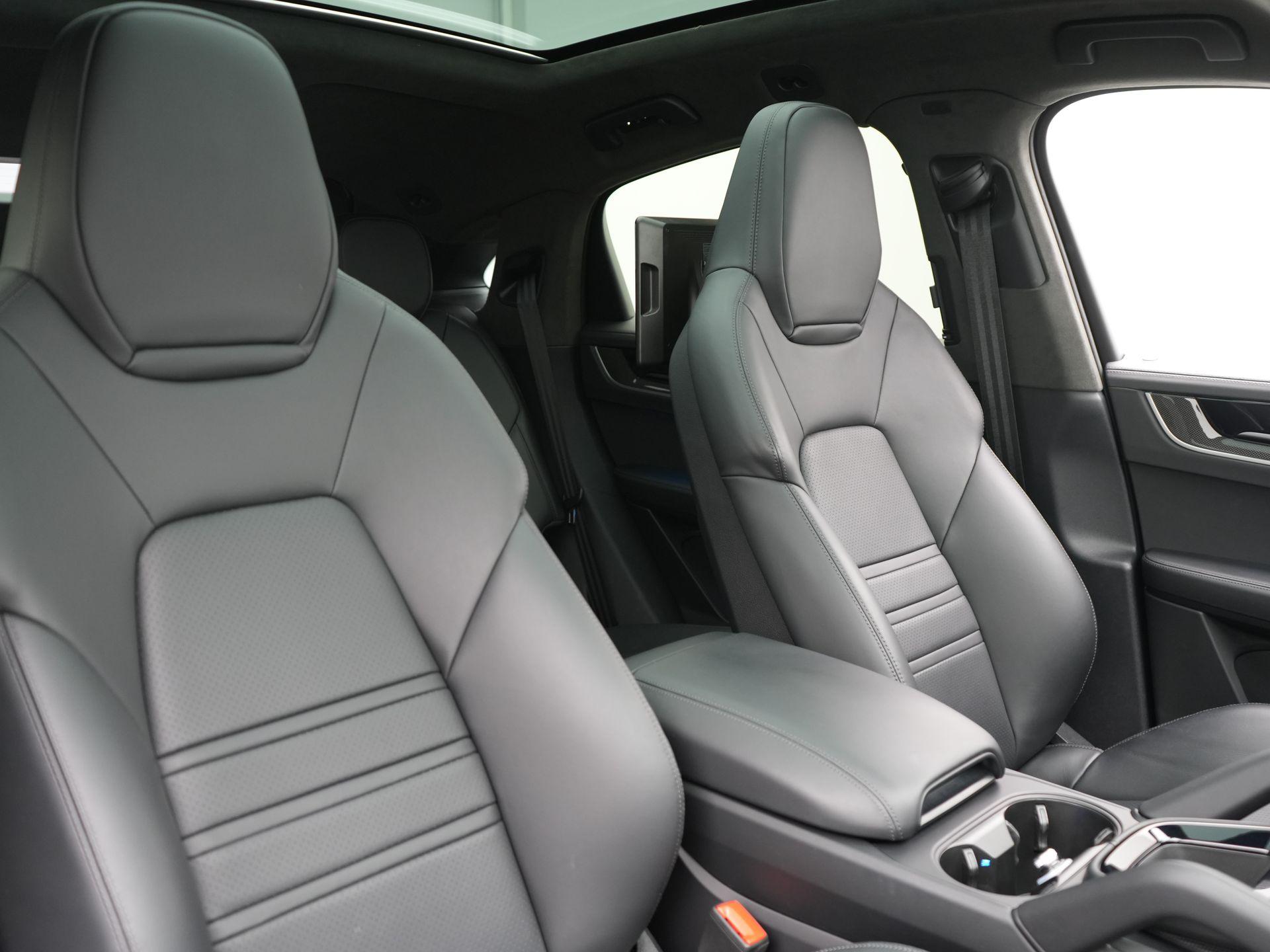 Porsche Cayenne S E-Hybrid