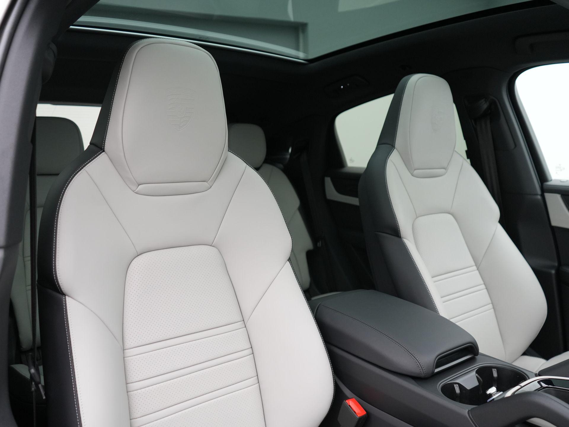 Porsche Cayenne S E-Hybrid