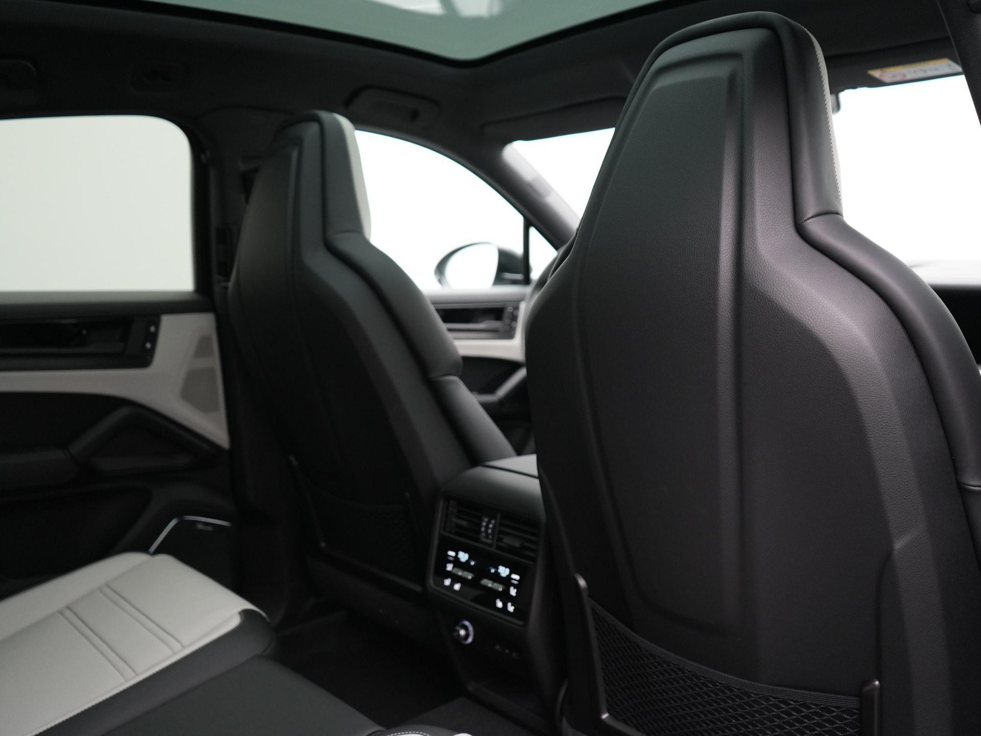 Porsche Cayenne S E-Hybrid