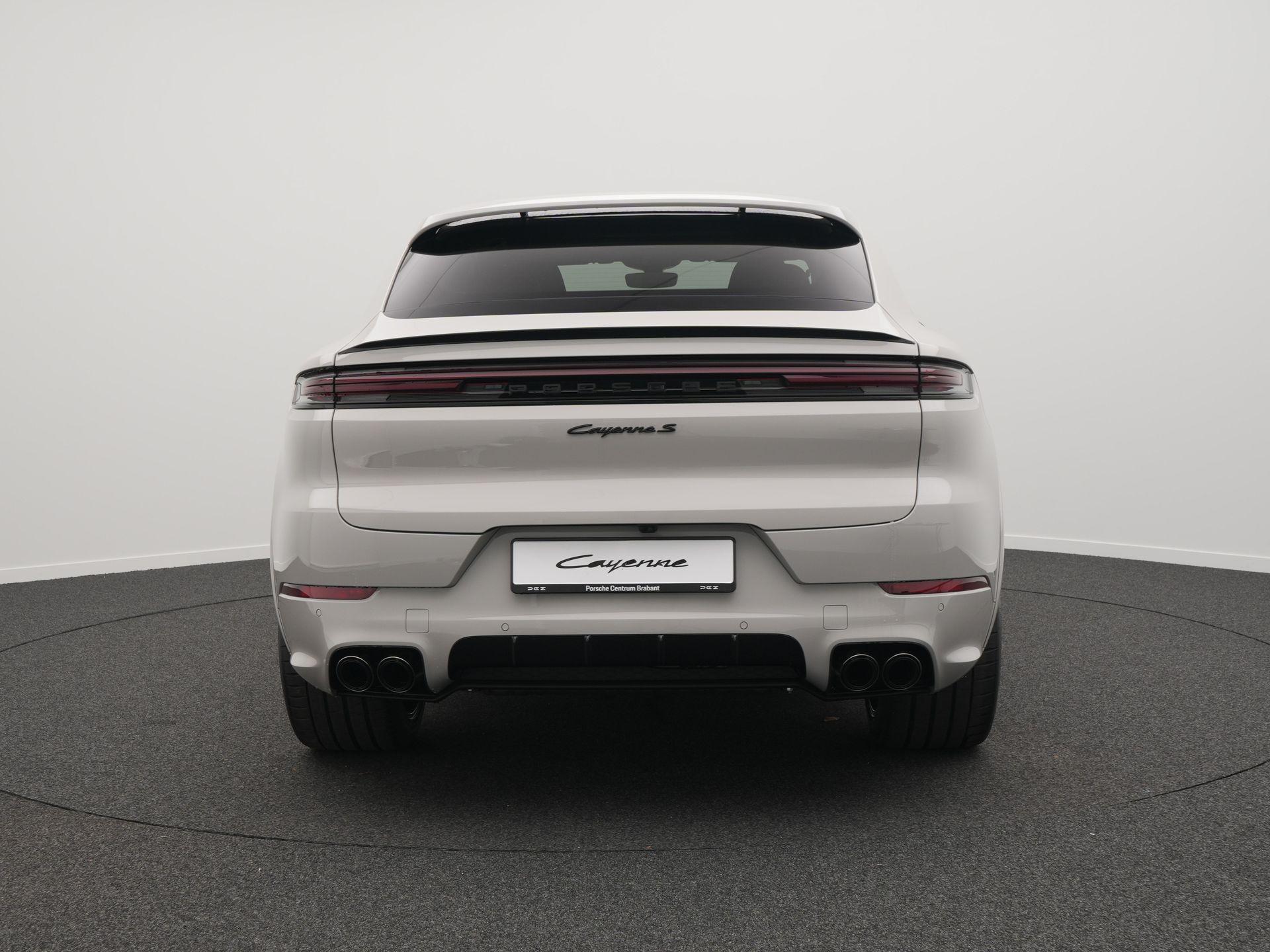 Porsche Cayenne S E-Hybrid